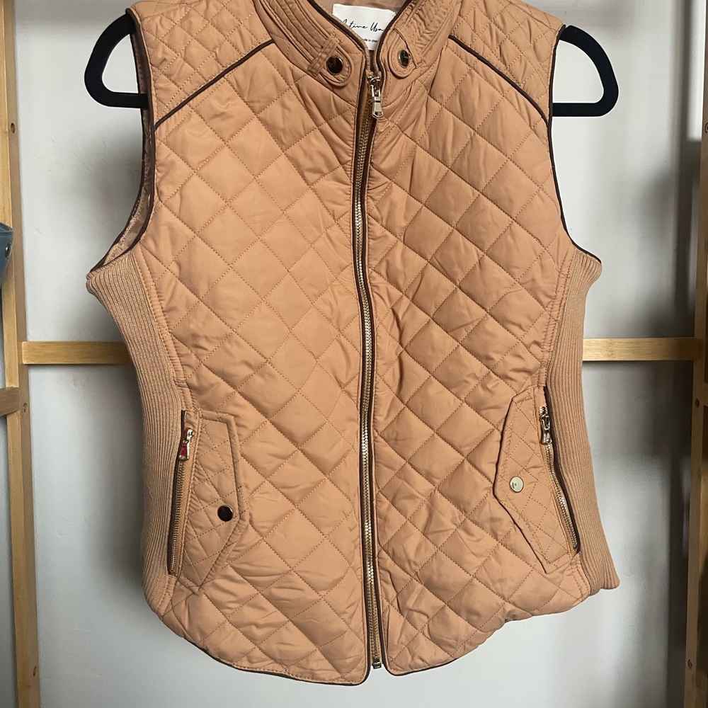 Active USA Tan Quilted Women's Vest